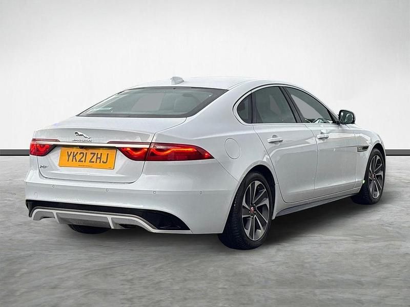 Used Jaguar XF R-Dynamic 247 HP (181 kW) 2021 White Sedan