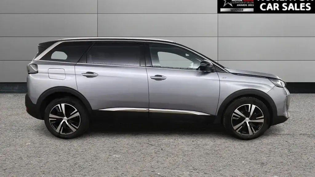 Used Peugeot 5008 GT 136 HP (100 kW) 2024 Grey SUV