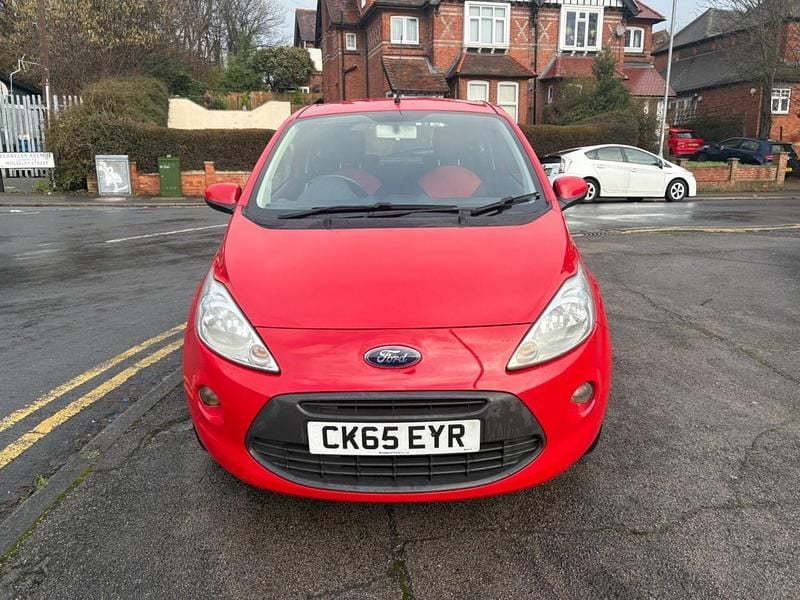 Used Ford Ka Zetec 69 HP (50 kW) 2015 Red Hatchback