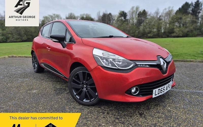 Used Renault Clio IV Dynamique 90 HP (66 kW) 2016 Hatchback