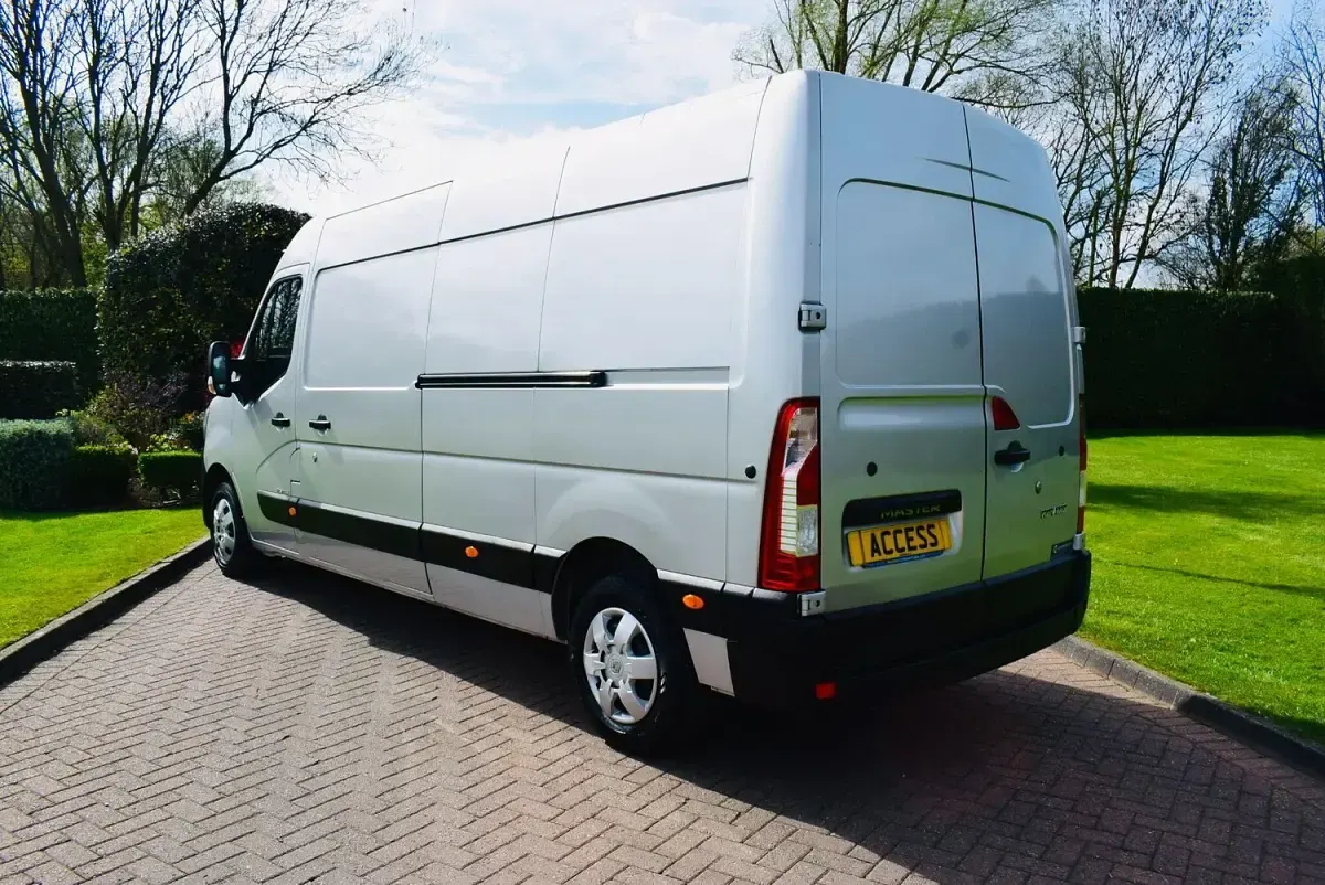 Used Renault Master Business 2023 Grey MPV