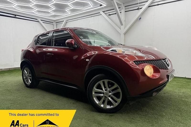 Used Nissan Juke Tekna 2013 Red SUV