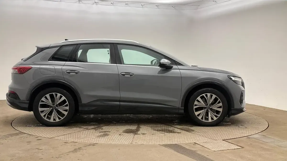 Used Audi Q4 e-tron Sport 150 kW (204 HP) 2022 Grey SUV