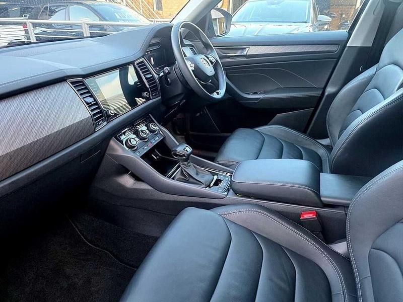 Used Skoda Kodiaq SE L Executive 110 HP (80 kW) 2024 Petrol blue metallic SUV