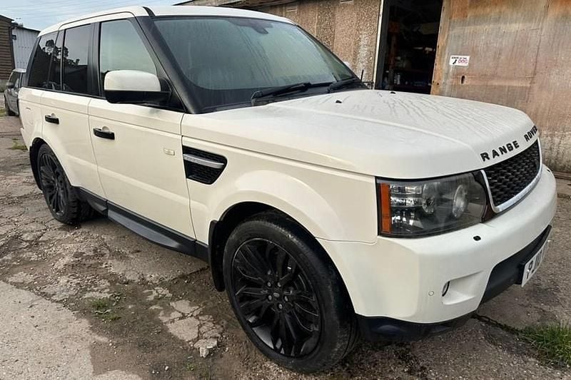 White Used 2010 Land Rover Range Rover Sport HSE SUV | £3,749 (Good price) - Image 1/1
