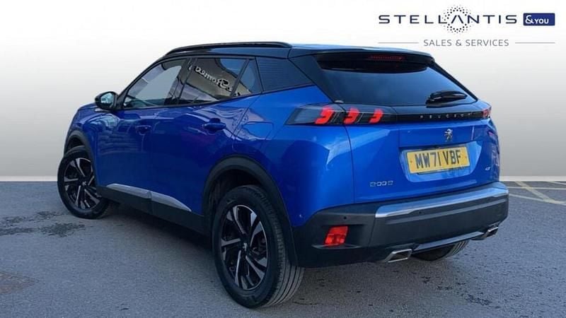 Used Peugeot 2008 GT 129 HP (94 kW) 2021 Blue SUV