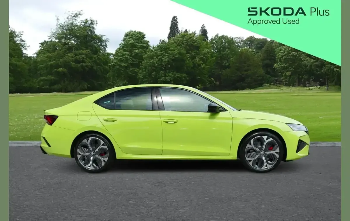 New Skoda Octavia vRS 265 HP (194 kW) 2026 Green Hatchback