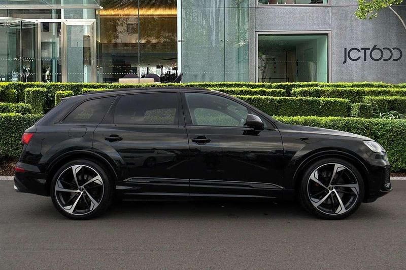 Used Audi SQ7 Black Edition 507 HP (372 kW) 2022 Black SUV