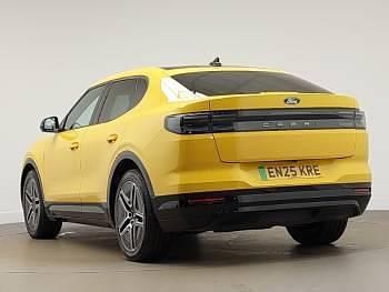Used Ford Capri Premium 210 kW (286 HP) 2025 Yellow Estate