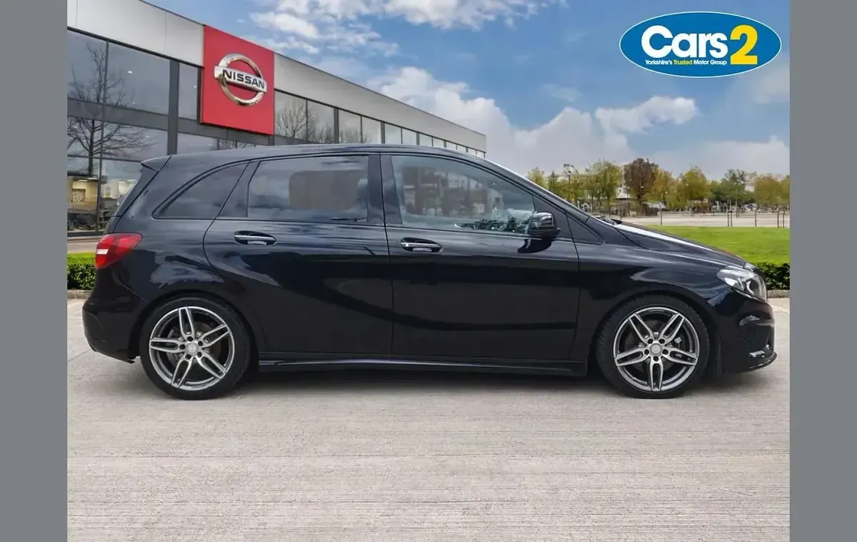 Used Mercedes B220 AMG Line Premium Plus 174 HP (127 kW) 2017 Black MPV