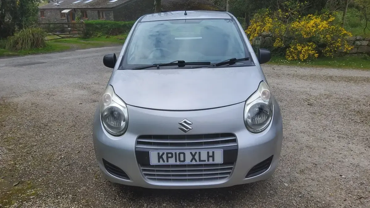 Used Suzuki Alto SZ3 68 HP (50 kW) 2010 Silver Hatchback