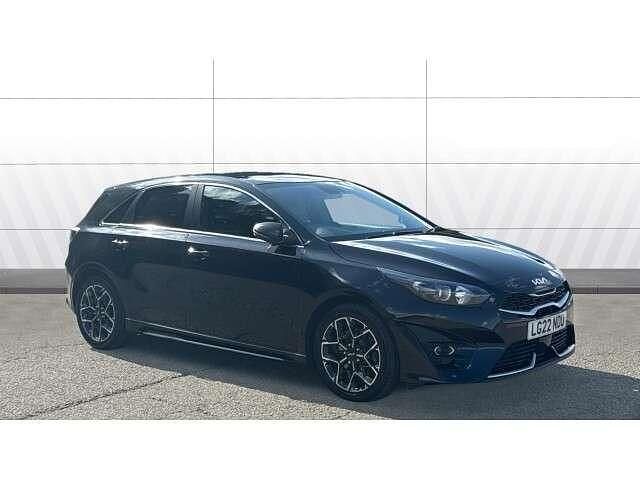 Black Used 2022 Kia Ceed GT-Line Hatchback | £14,181 (Fair price) - Image 1/4