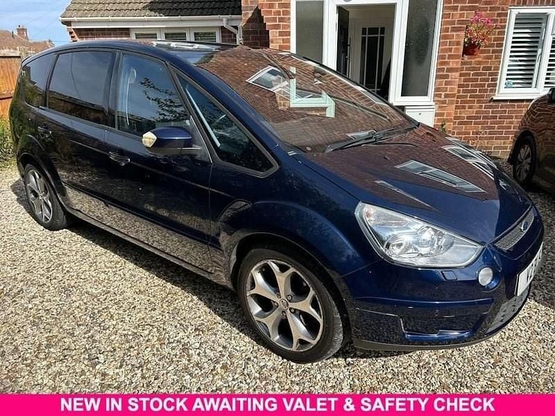 Blue Used 2010 Ford S-MAX Titanium MPV | £5,990 (A bit pricey) - Image 1/3