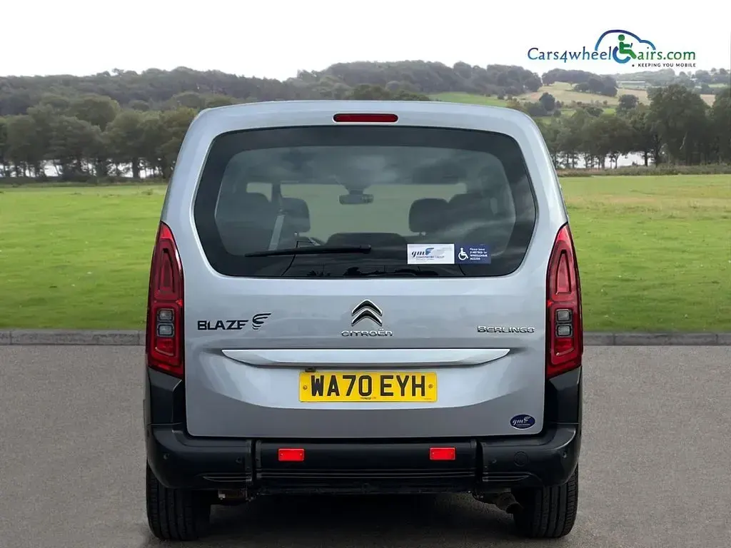 Used Citroën Berlingo Flair 101 HP (74 kW) 2020 Grey MPV