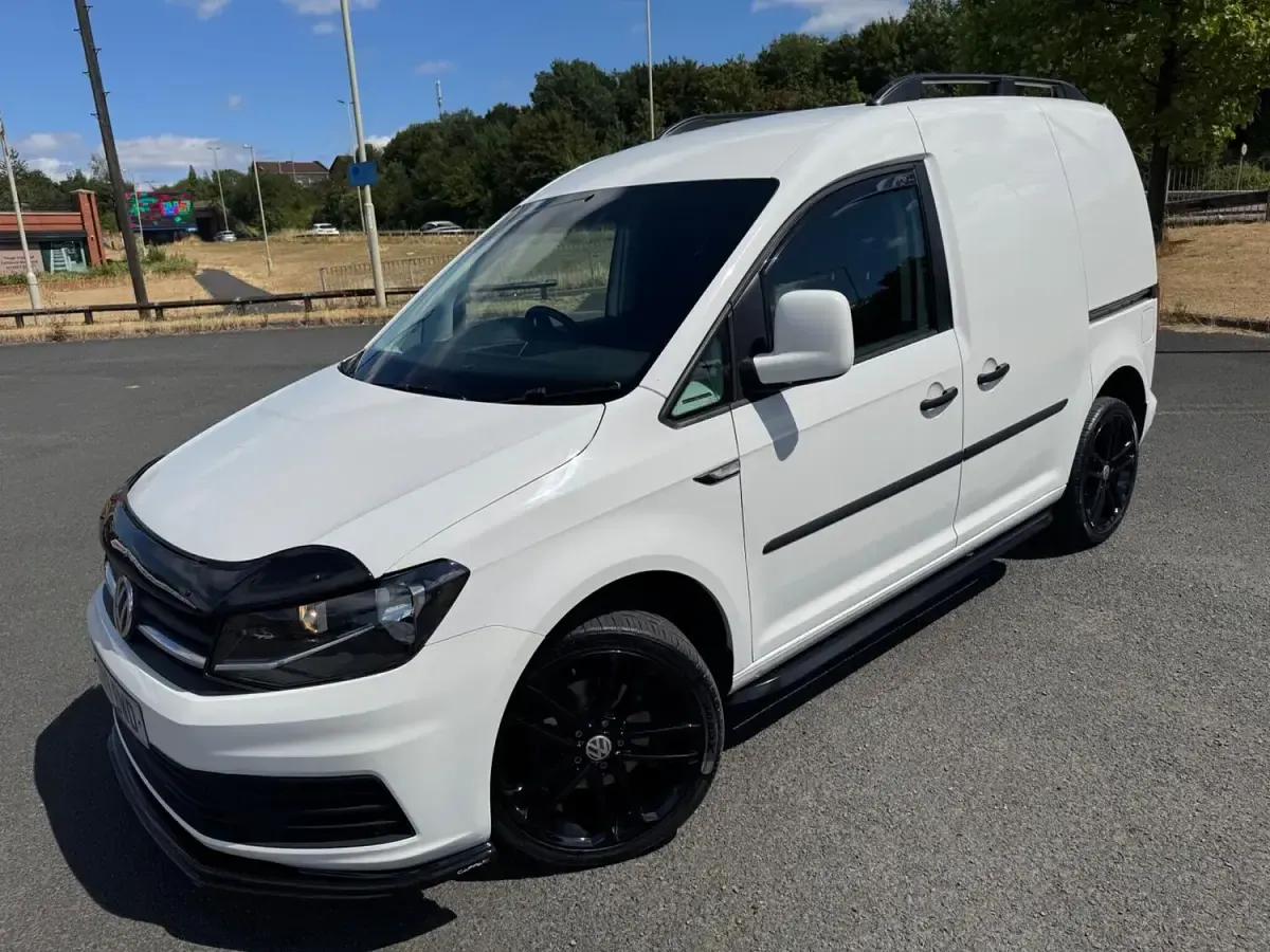 Used VW Caddy Startline 102 HP (75 kW) 2019 White MPV