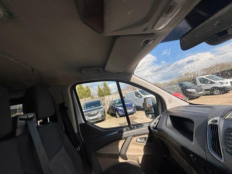 Usado Ford Transit Custom Trend 130 HP (95 kW) 2017 Branco Van