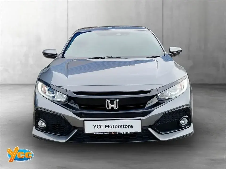 Used Honda Civic SR 126 HP (92 kW) 2018 Grey Hatchback