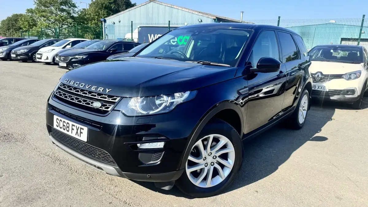 Used Land Rover Discovery Sport SE 2019 Black SUV