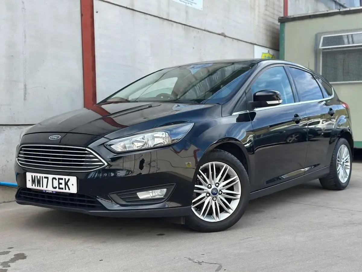 Used Ford Focus Zetec 2017 Black Hatchback