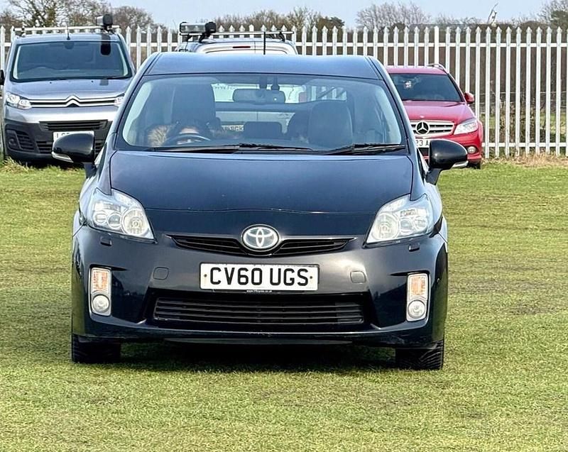 Used Toyota Prius 136 HP (100 kW) 2010 Black Hatchback