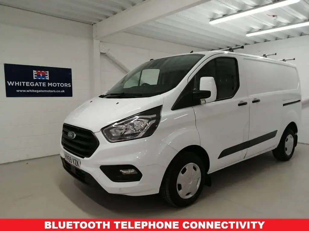 Used Ford Transit Custom Trend 130 HP (95 kW) 2019 White Van