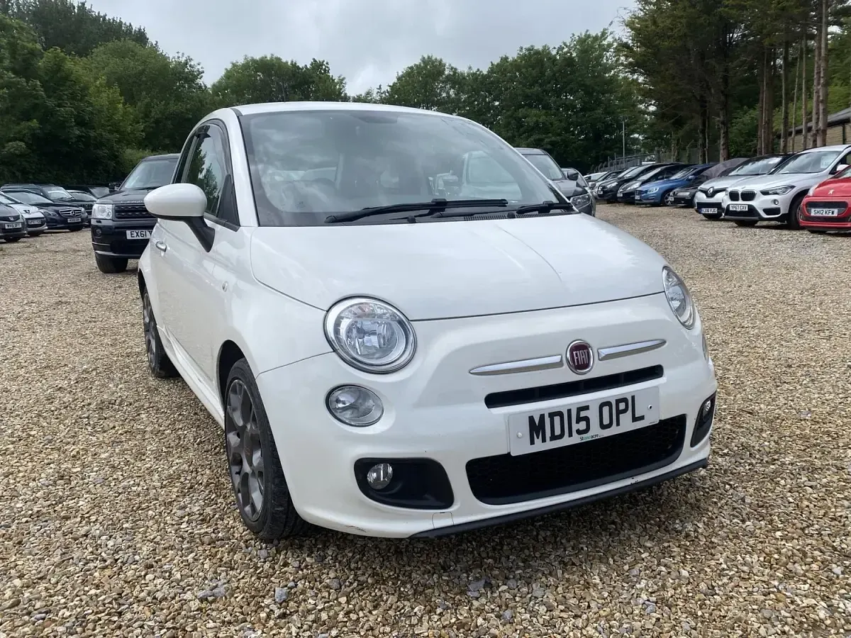 Used Fiat 500 S 69 HP (50 kW) 2015 White Hatchback
