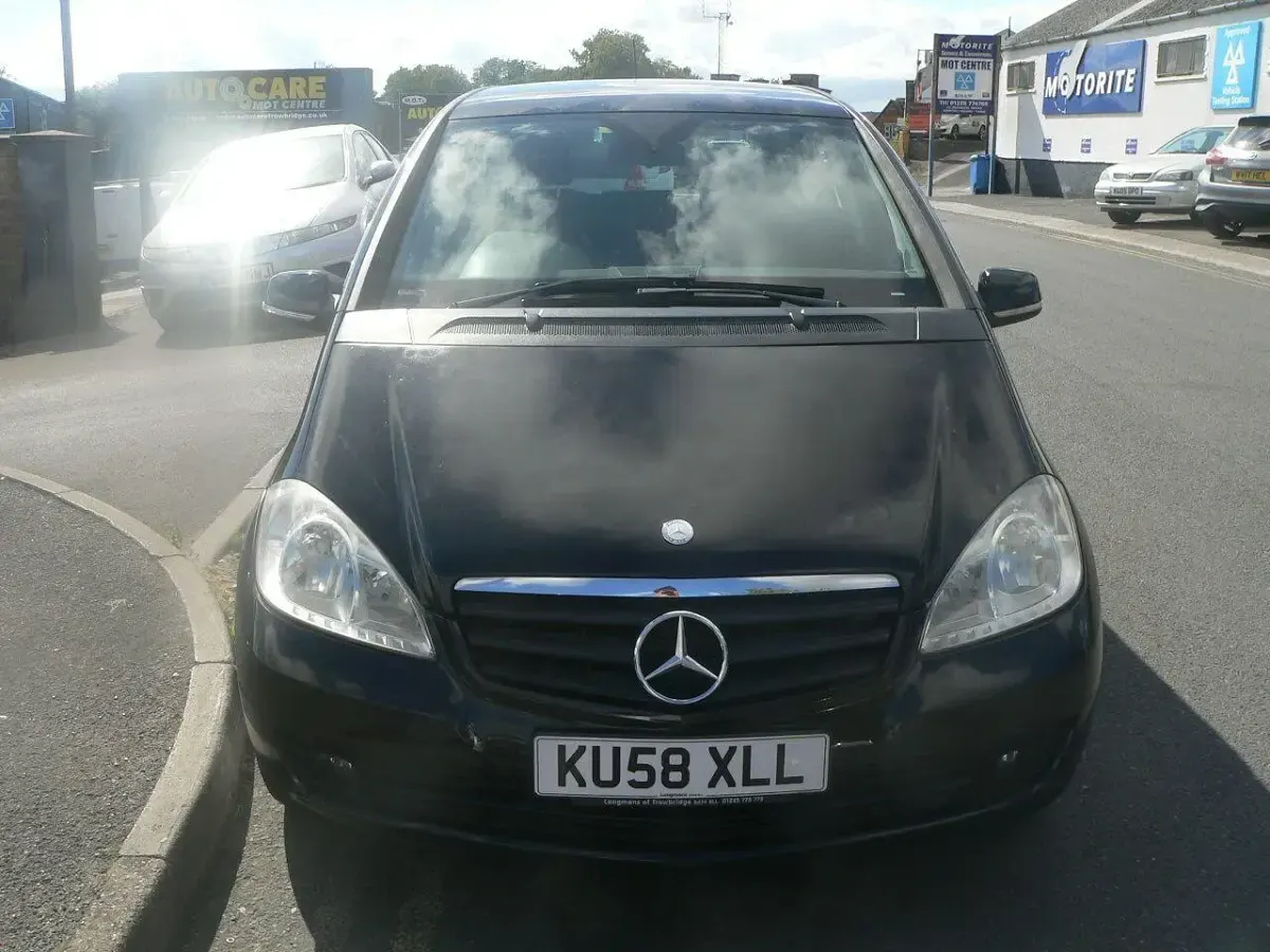 Used Mercedes A160 Classic 2009 Black Hatchback