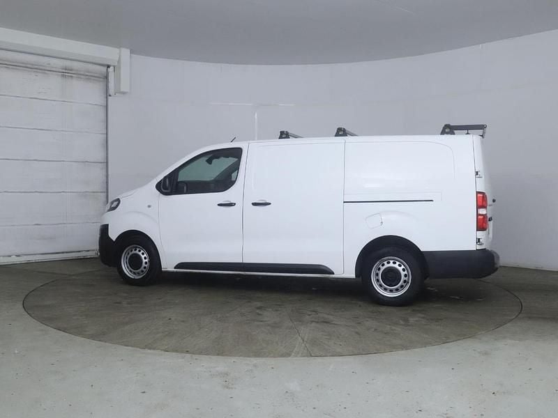 Used Citroën Dispatch 99 HP (72 kW) 2022 White MPV