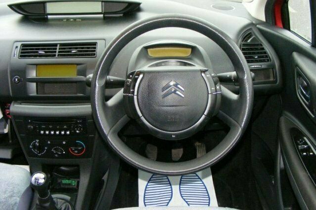 Used Citroën C4 90 HP (66 kW) 2006 Hatchback
