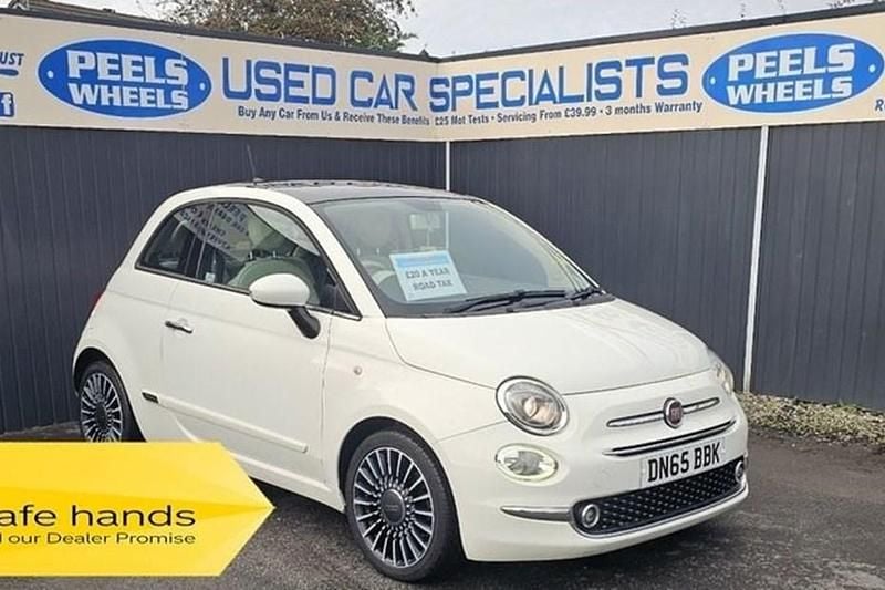 White Used 2015 Fiat 500 Lounge Hatchback | £3,975 (Fair price) - Image 1/1