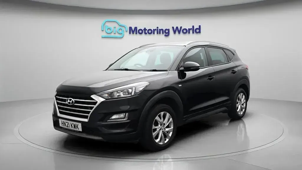 Used Hyundai Tucson SE 115 HP (84 kW) 2021 Black SUV