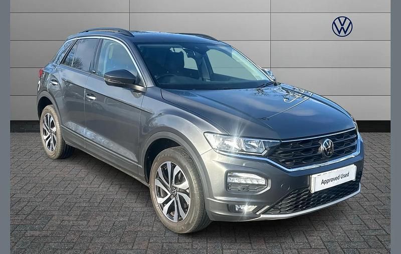 Grey Used 2022 VW T-Roc Active SUV | £18,400 (Fair price) - Image 1/4