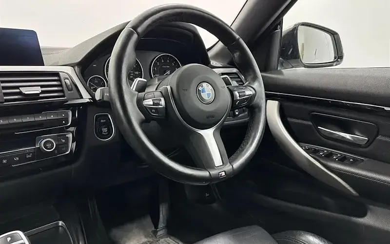 Used BMW 420 Cabriolet M Sport 184 HP (135 kW) 2018 White Cabriolet