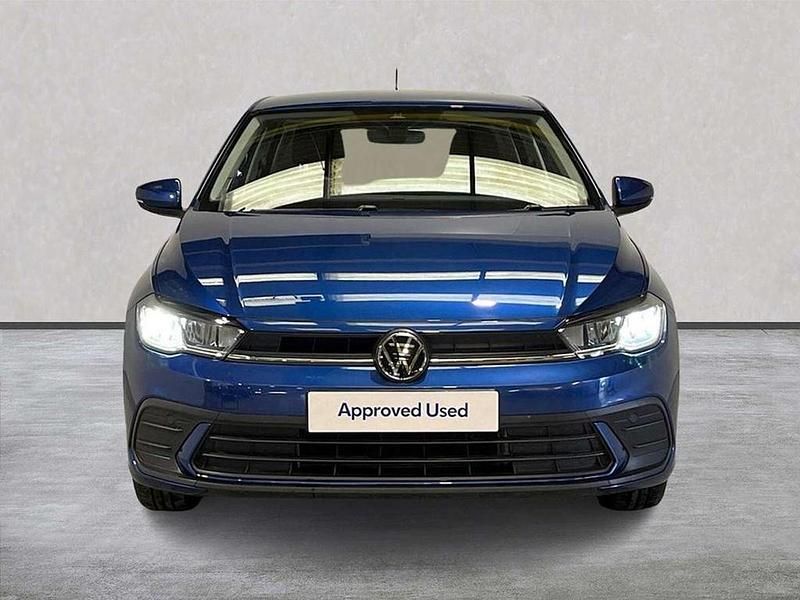 Used VW Polo Life 80 HP (58 kW) 2023 Blue Hatchback