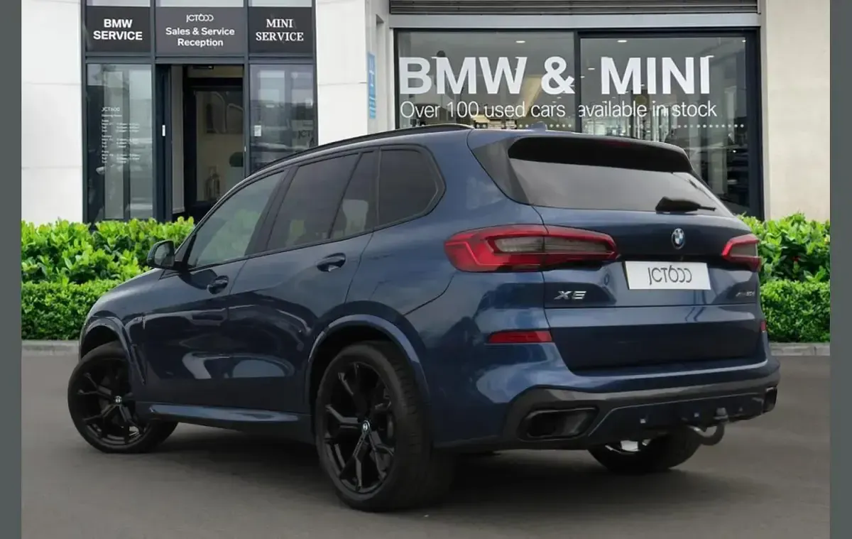 Used BMW X5 M Sport 261 HP (191 kW) 2020 Blue SUV
