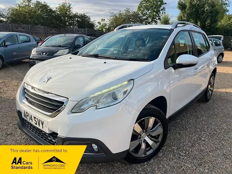 Used Peugeot 2008 Active 80 HP (58 kW) 2014 White SUV