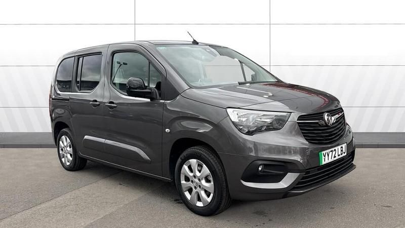 Used Vauxhall Combo 100 kW (136 HP) 2022 Grey MPV