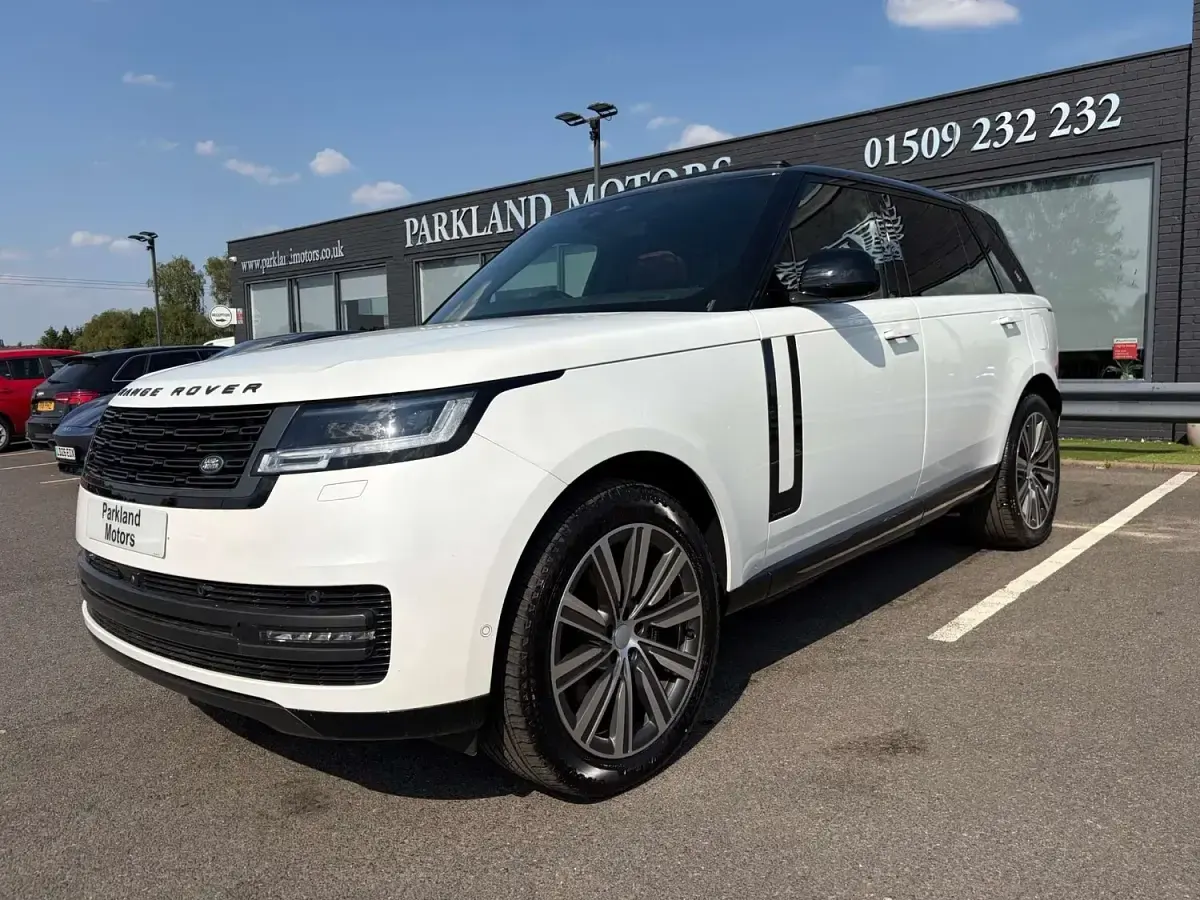 New Land Rover Range Rover Autobiography 2025 White SUV