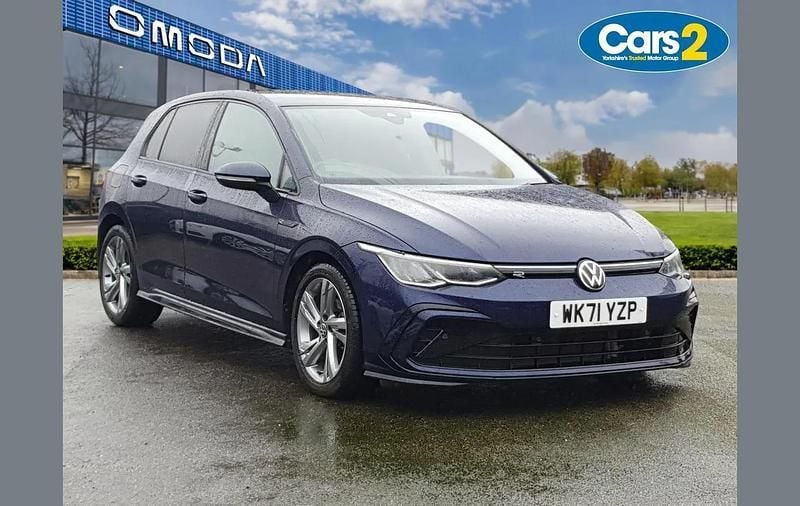 Used VW Golf VIII R-line 148 HP (108 kW) 2022 Blue Hatchback
