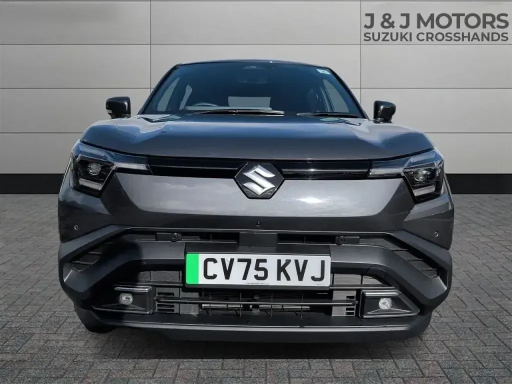 Used Suzuki Vitara 135 kW (184 HP) 2025 Grey SUV