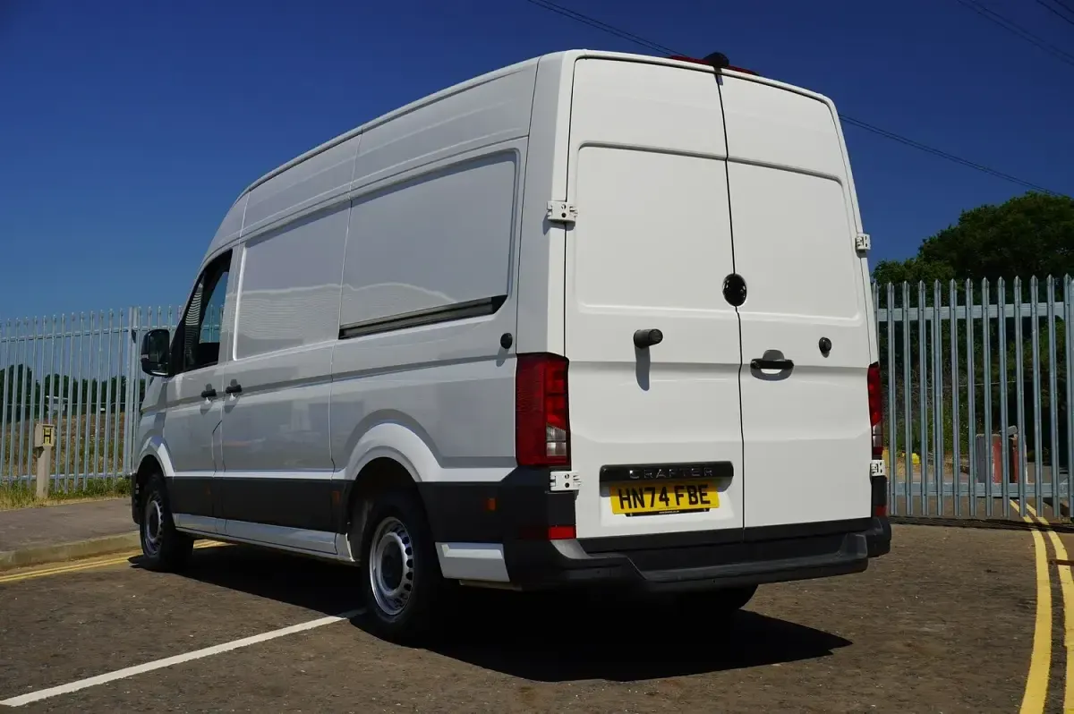 Used VW Crafter 140 HP (102 kW) 2024 White Van