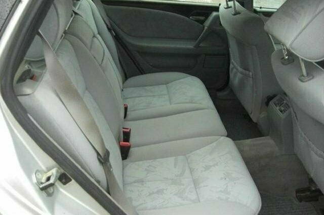 Usado Mercedes E240 1999 Carrinha