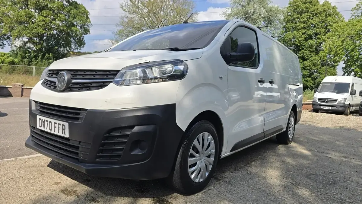 Used Vauxhall Vivaro 2021 White MPV