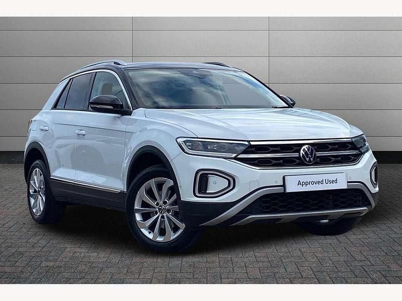 White Used 2022 VW T-Roc Style SUV | £22,101 (Fair price) - Image 1/4