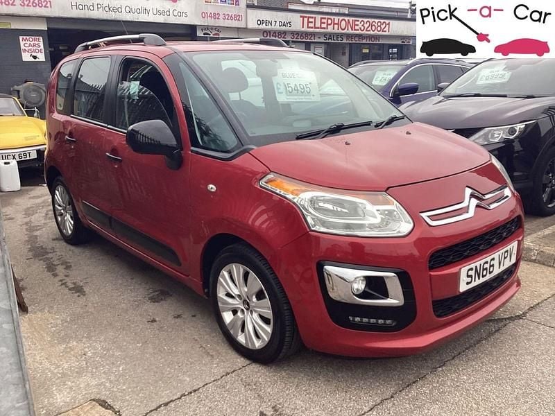 Red Used 2016 Citroën C3 Picasso MPV | £5,495 (Fair price) - Image 1/4