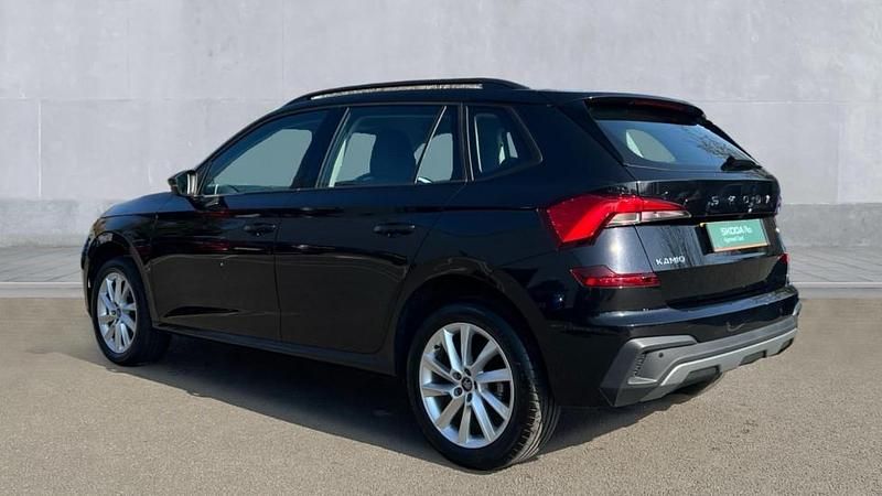 Usado Skoda Kamiq SE 116 HP (85 kW) 2025 Preto SUV