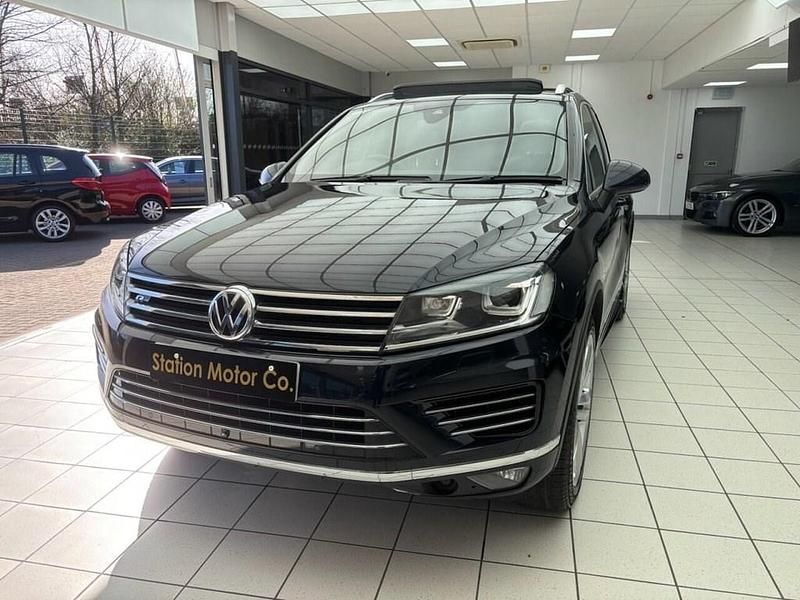 Used VW Touareg R-line Plus 2017 Blue SUV