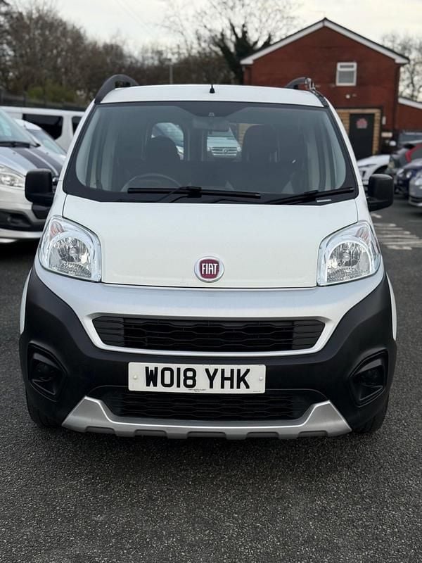 Used Fiat Fiorino 80 HP (58 kW) 2018 White MPV