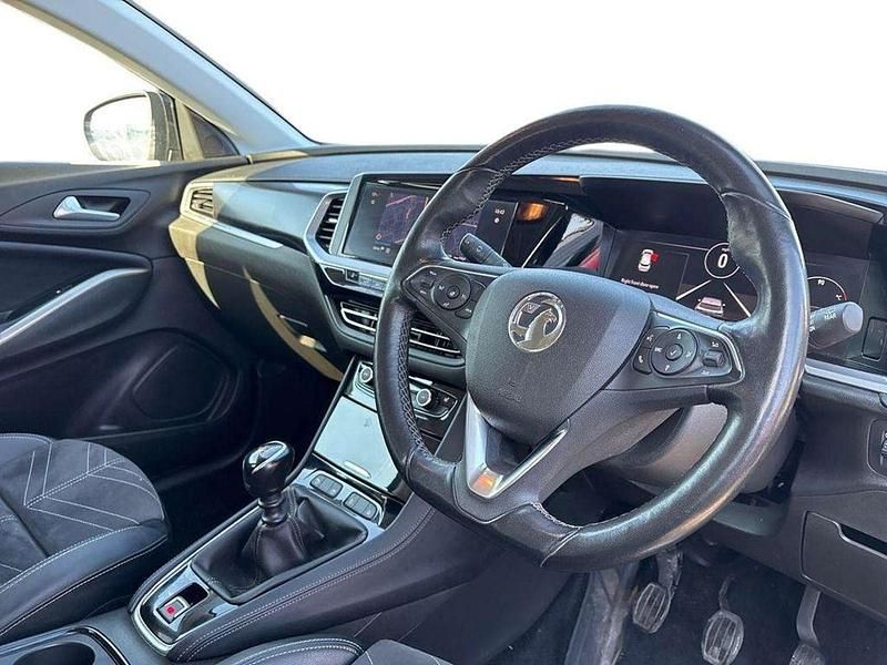 Used Vauxhall Grandland X Ultimate 128 HP (94 kW) 2022 Black SUV