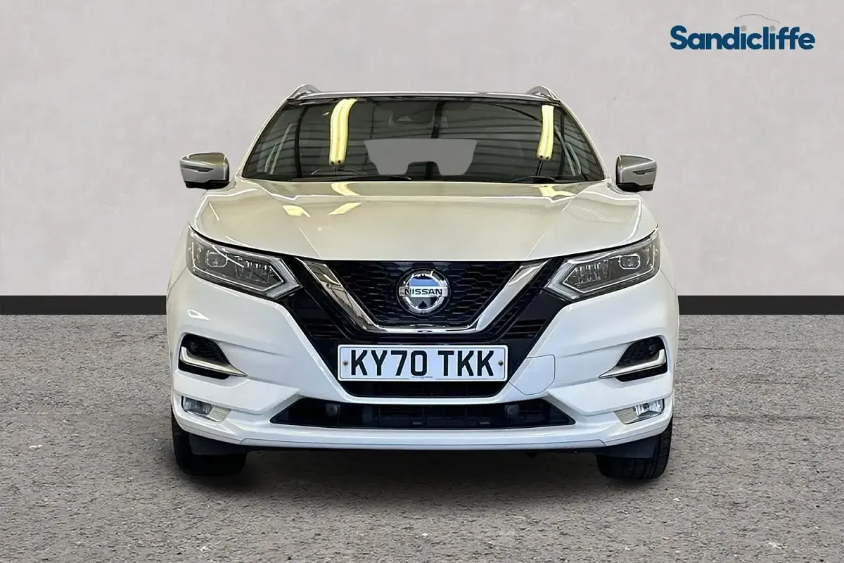 Used Nissan Qashqai Tekna+ 140 HP (102 kW) 2020 White SUV